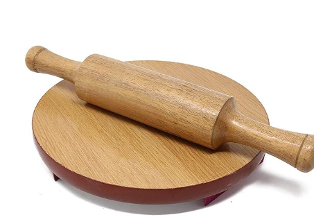 Wooden roti maker with roll