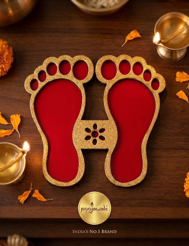 Poojawale Laxmi Charan Red & Gold 1pc